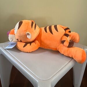 NWT Disney Cuddleez  Tiger